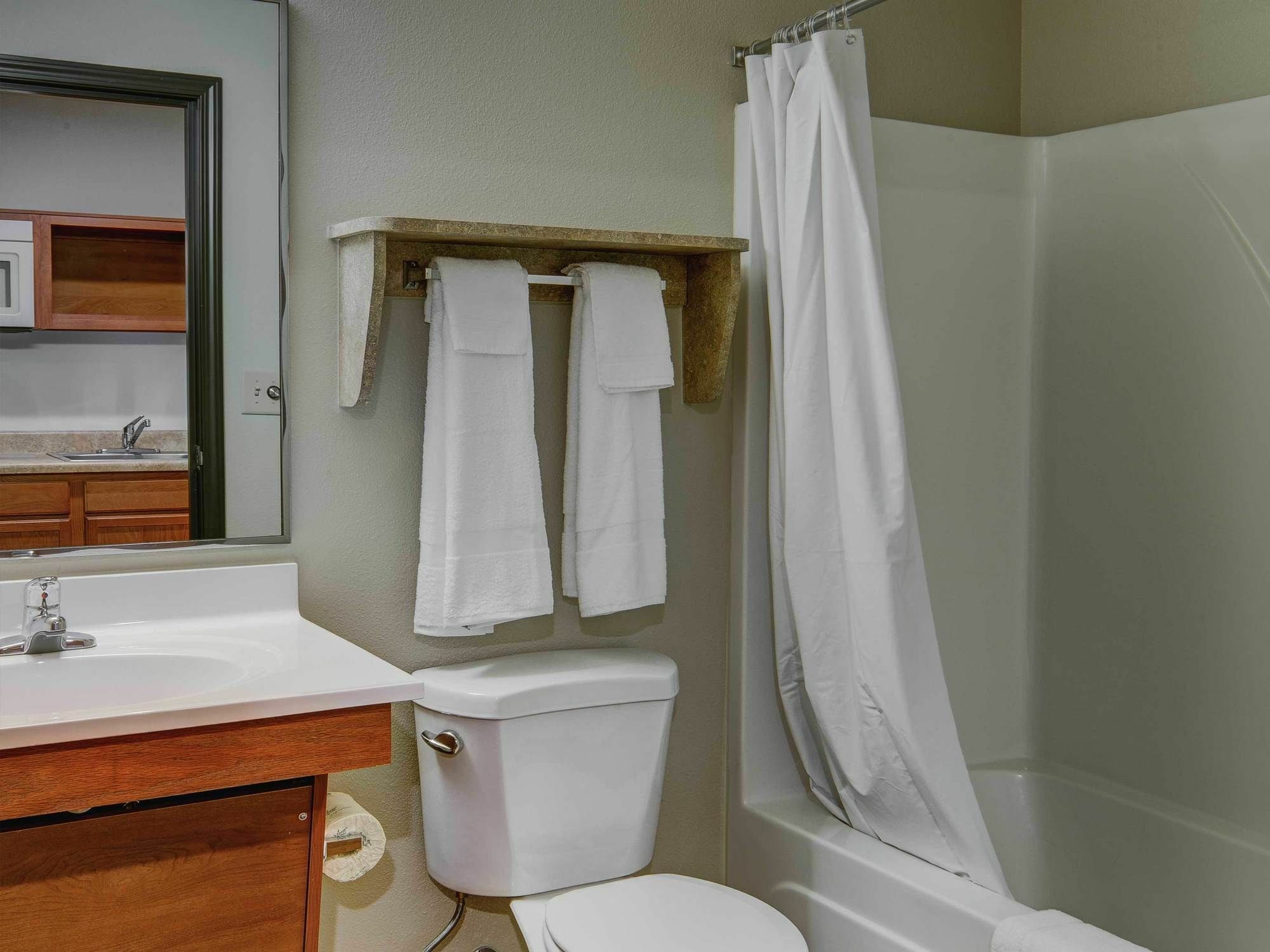 Extended Stay America Select Suites - Cleveland - Airport Fairview Park Luaran gambar